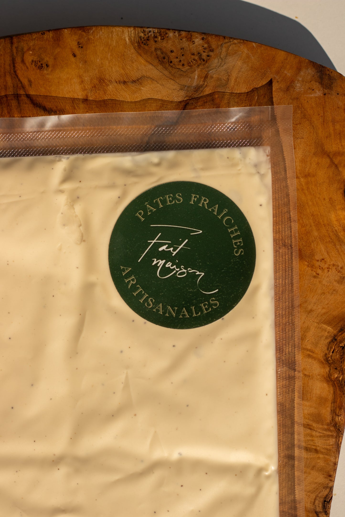 Sauce crème à l'ail confit et vin blanc
